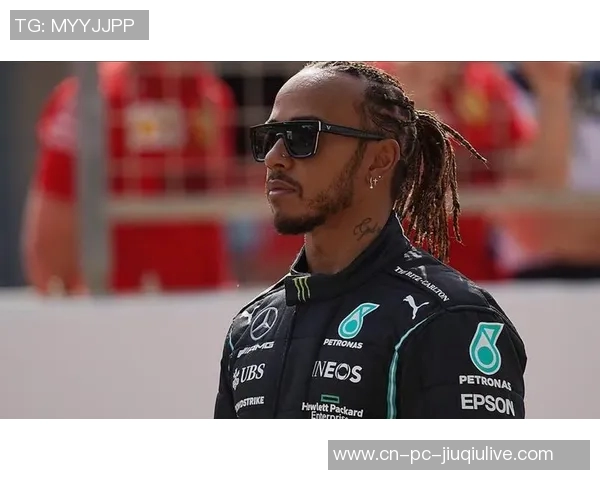 伊万微笑回应下课质疑称将专注巴林比赛后再做讨论